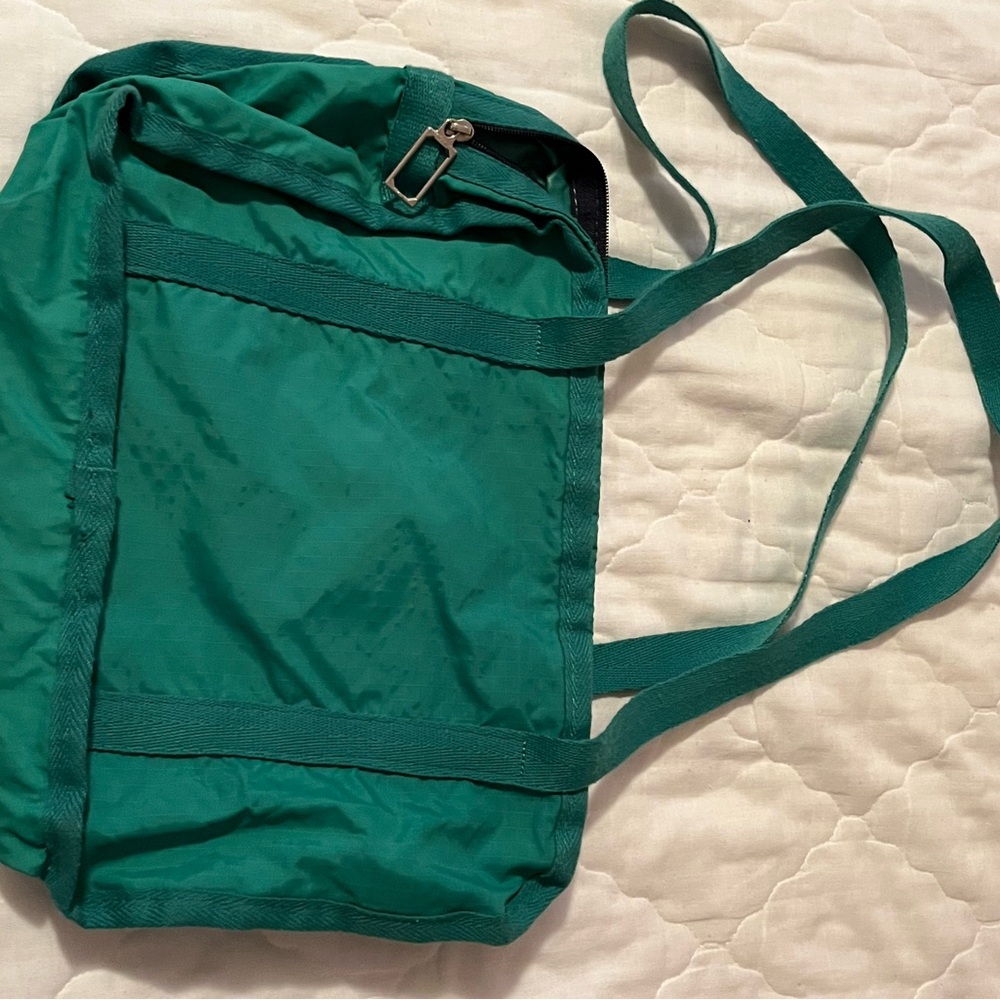 Lesportsac Green Shoulder Bag - Picture 2 of 2